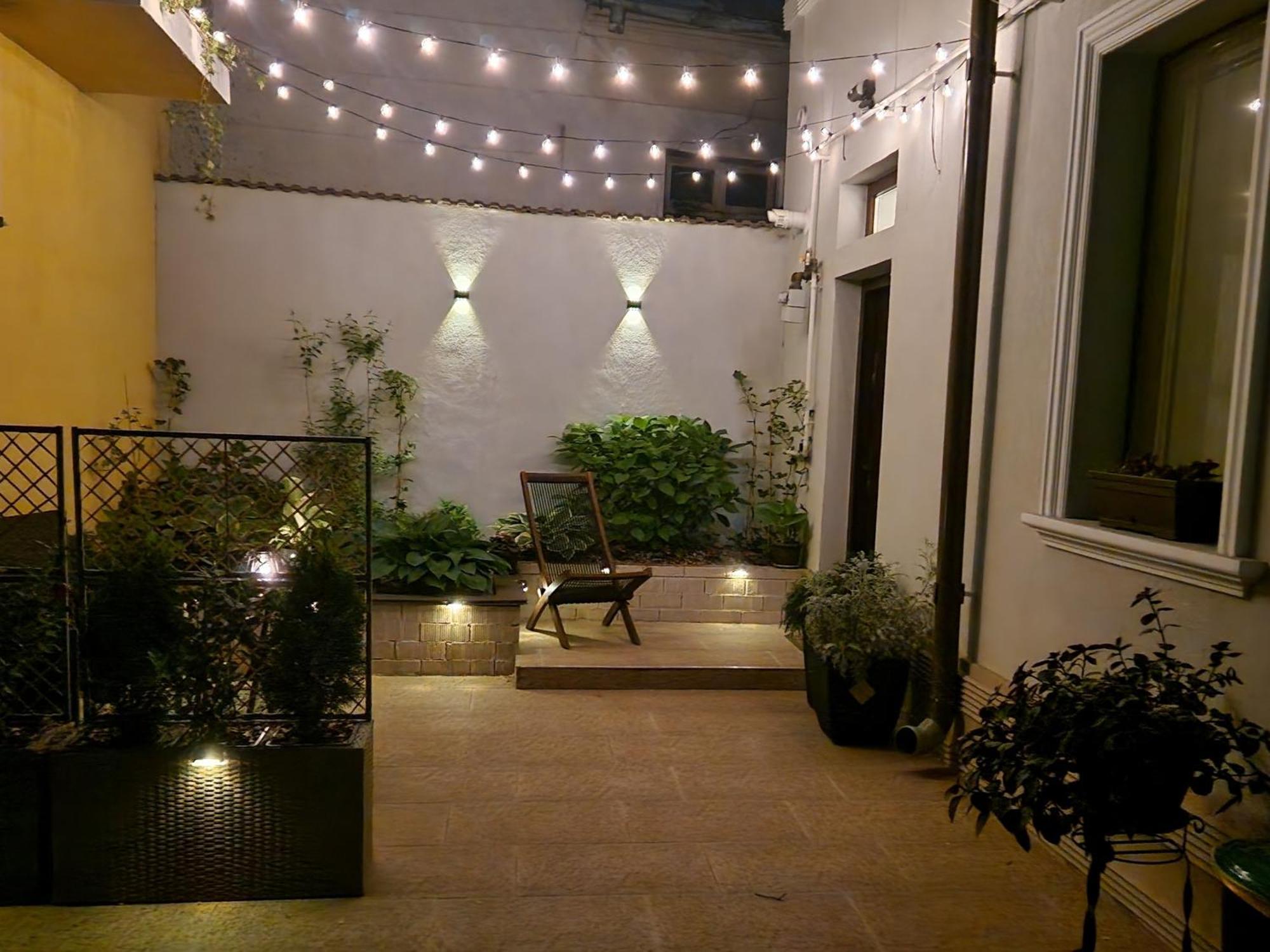 Cozy Green House Bucharest Exterior photo